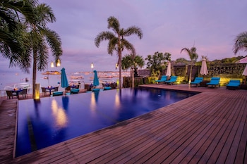 lembongan bay shore huts