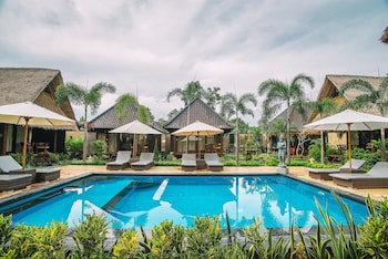 lembongan bay shore huts