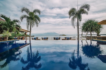 lembongan bay shore huts