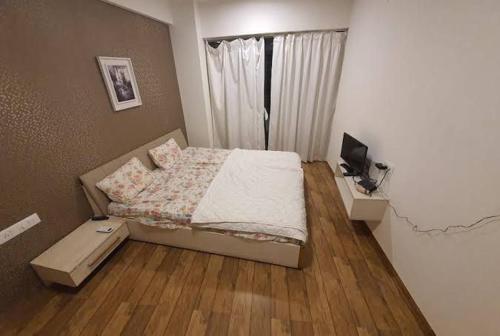 Holiday Home Stay,Rajhans Belliza, Near Avadh Utopia, Airport Road,0 star