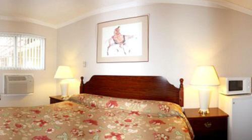 sunset inn and suites