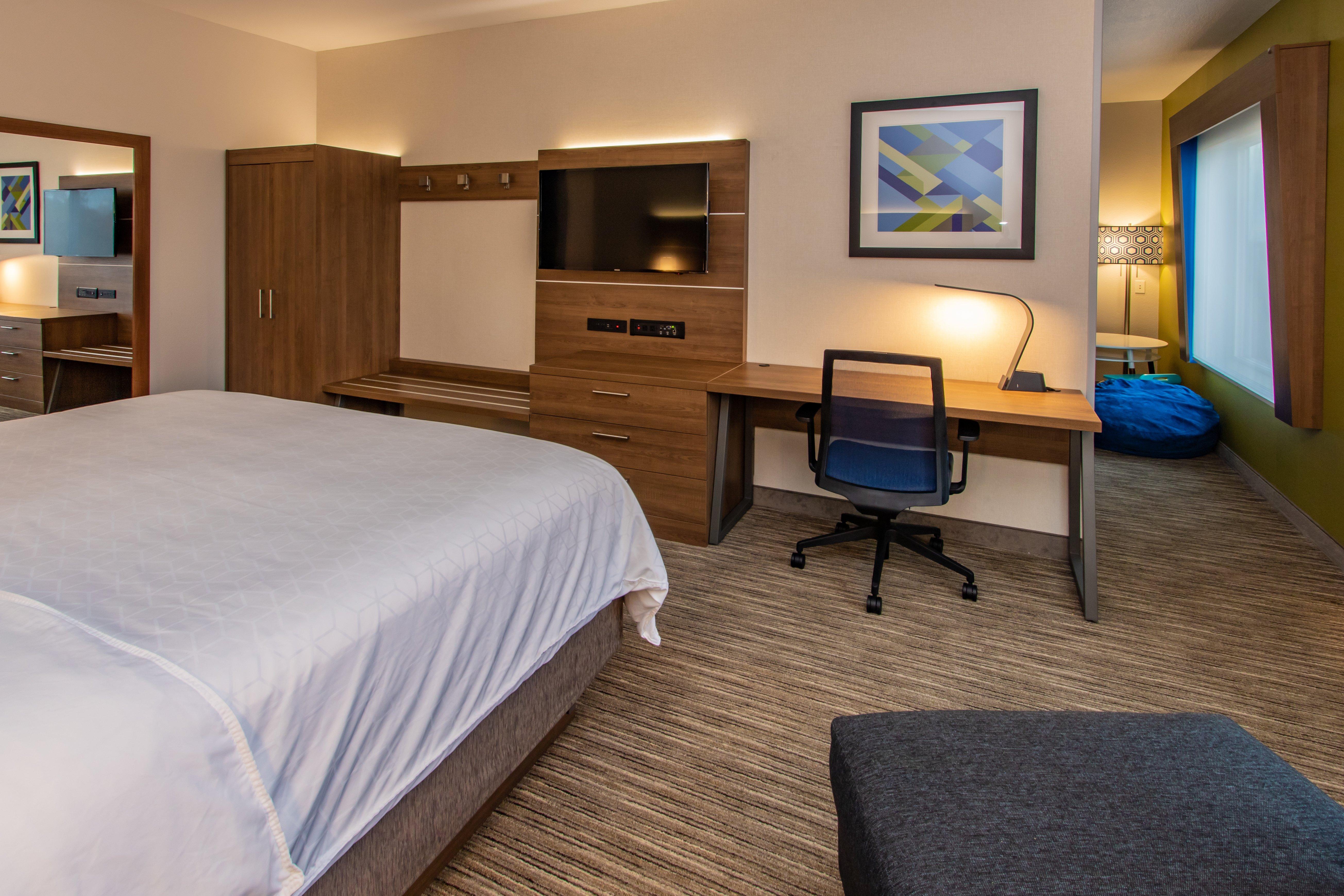 holiday inn express hotel and suites roseville galleria area by ihg