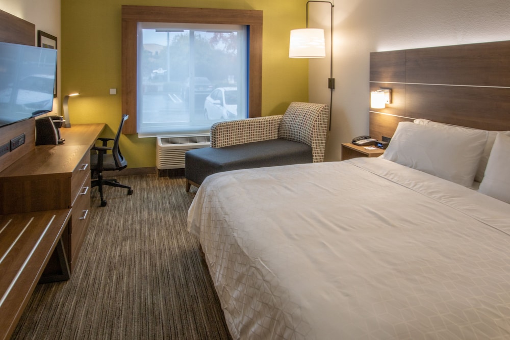 holiday inn express hotel and suites roseville galleria area by ihg