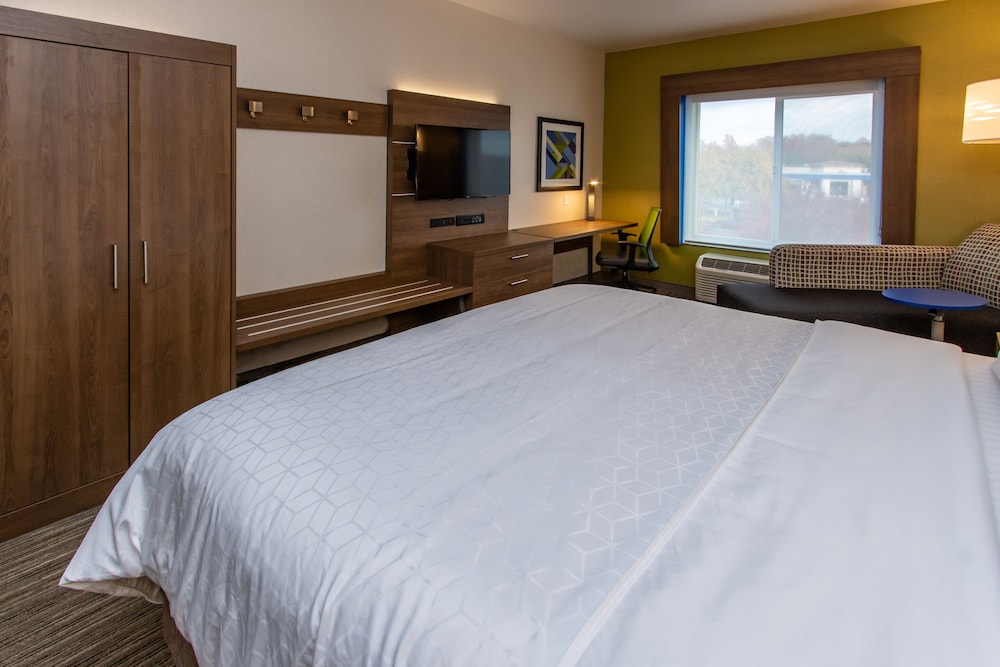 holiday inn express hotel and suites roseville galleria area by ihg