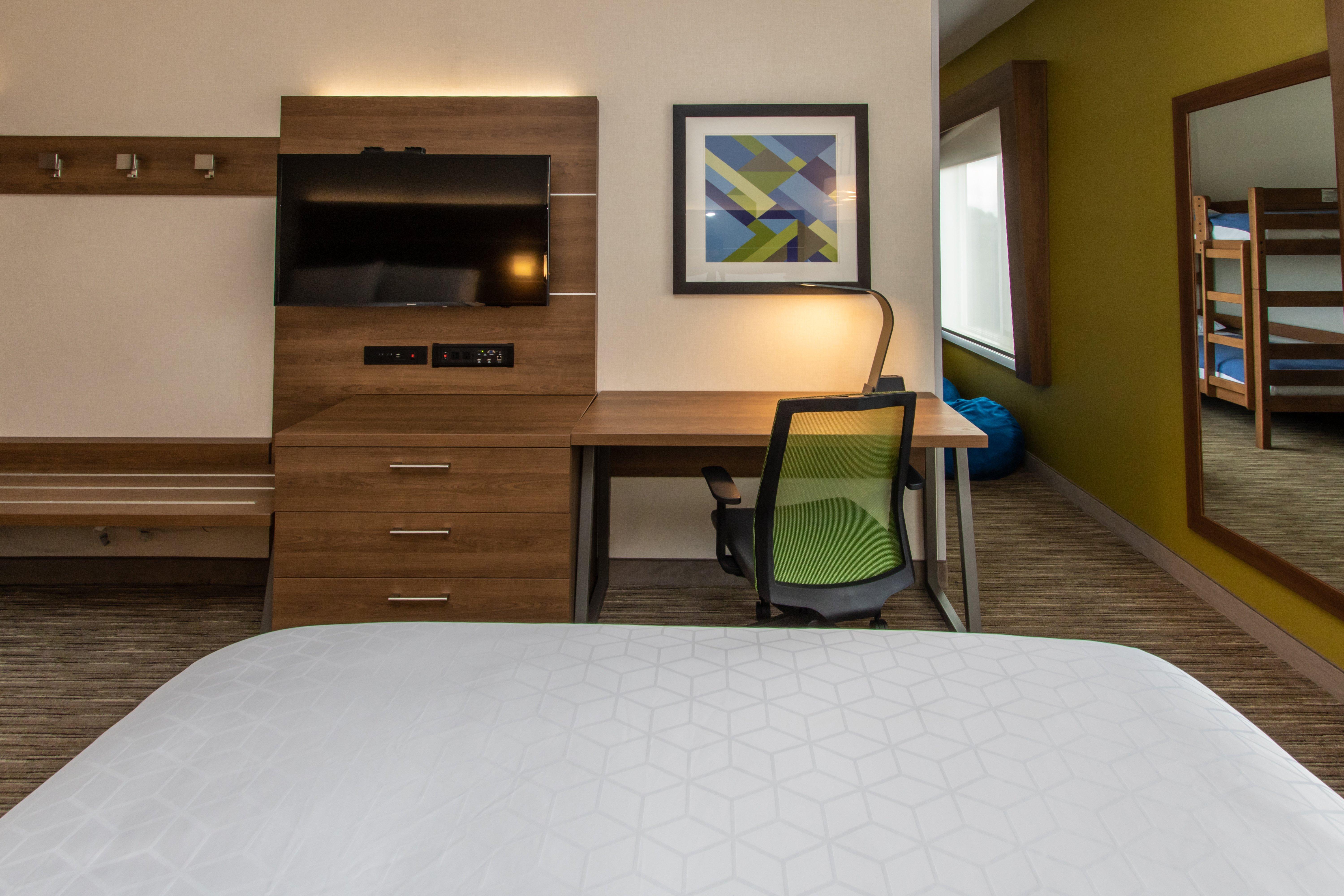 holiday inn express hotel and suites roseville galleria area by ihg