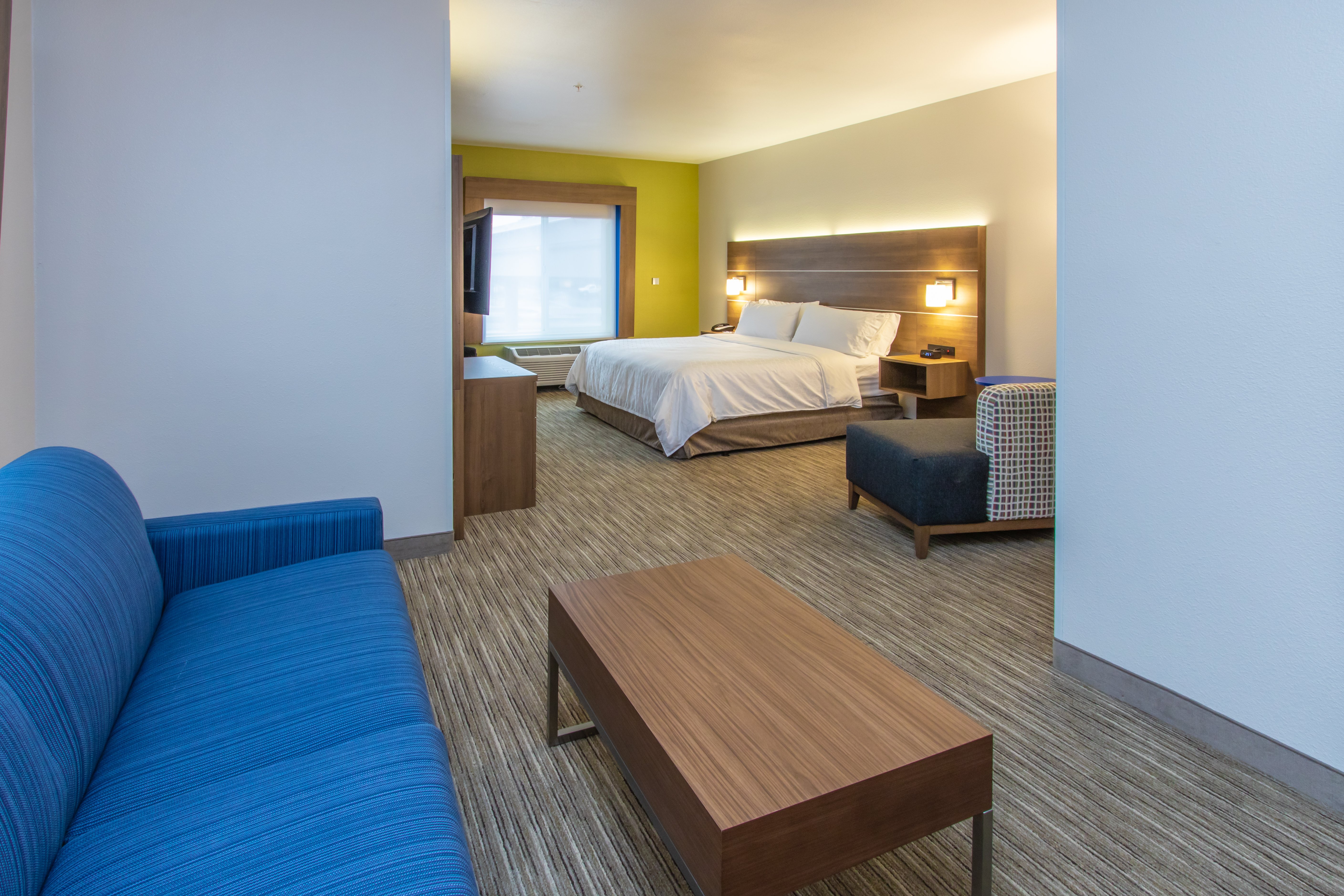 holiday inn express hotel and suites roseville galleria area by ihg
