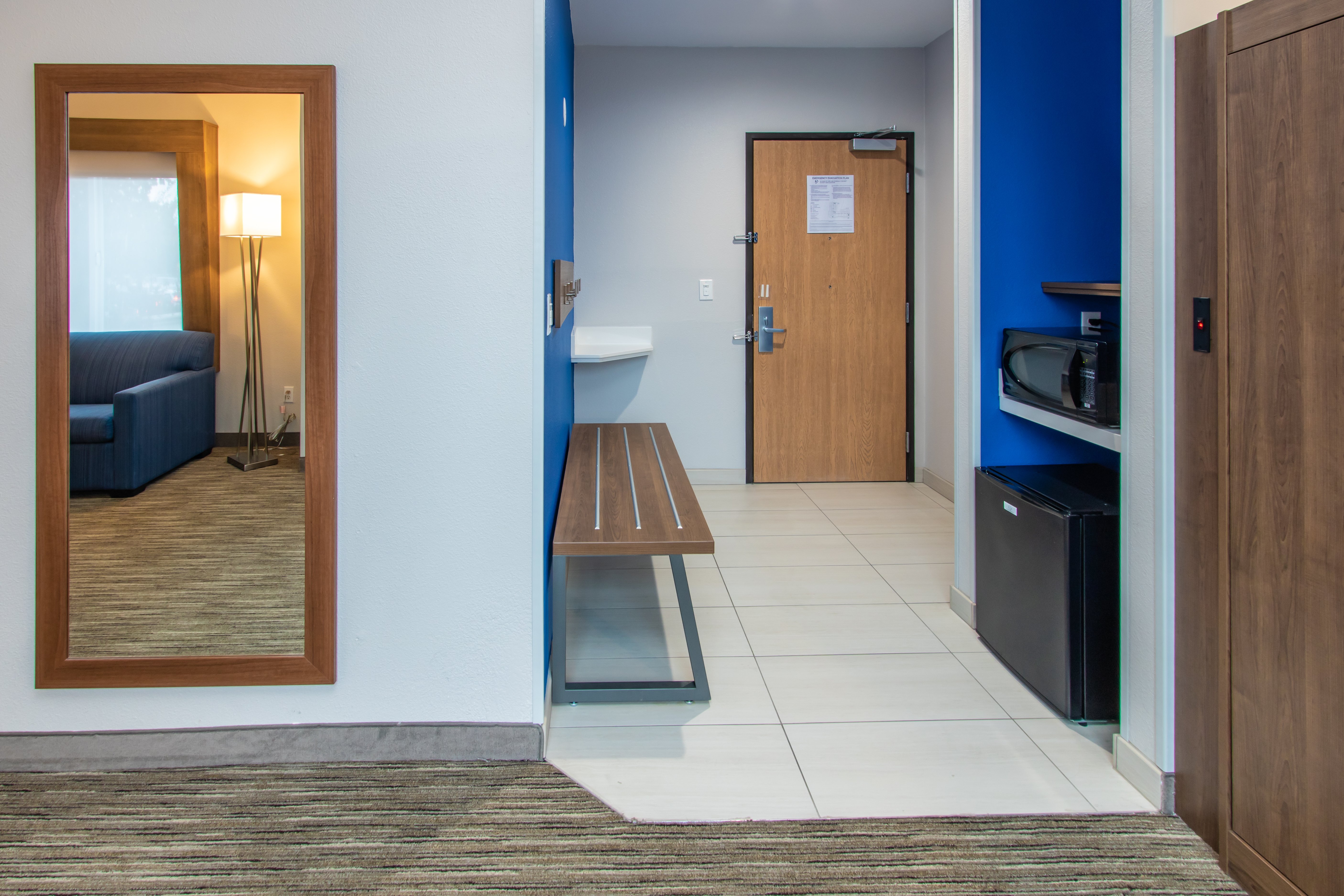 holiday inn express hotel and suites roseville galleria area by ihg