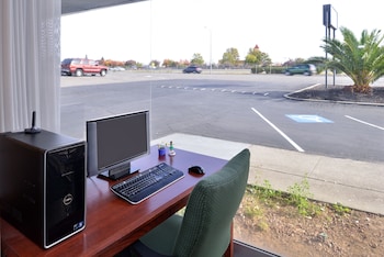 americas best value inn vacaville napa valley