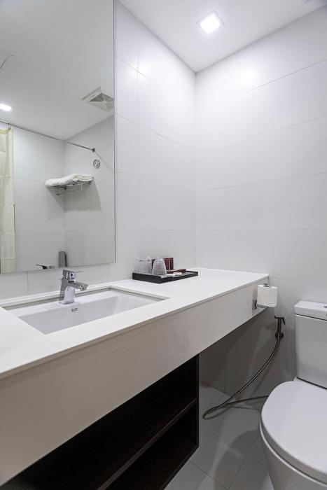 sarrosa international hotel and residential suites