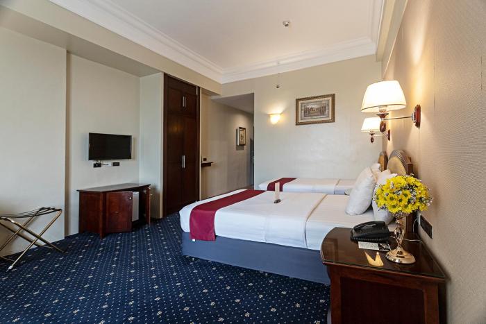 sarrosa international hotel and residential suites