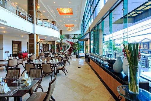 sarrosa international hotel and residential suites