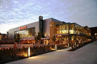 hampton inn and suites des moines downtown