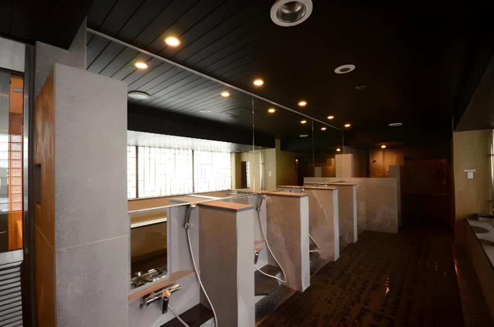 first cabin midousuji namba