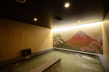 first cabin midousuji namba