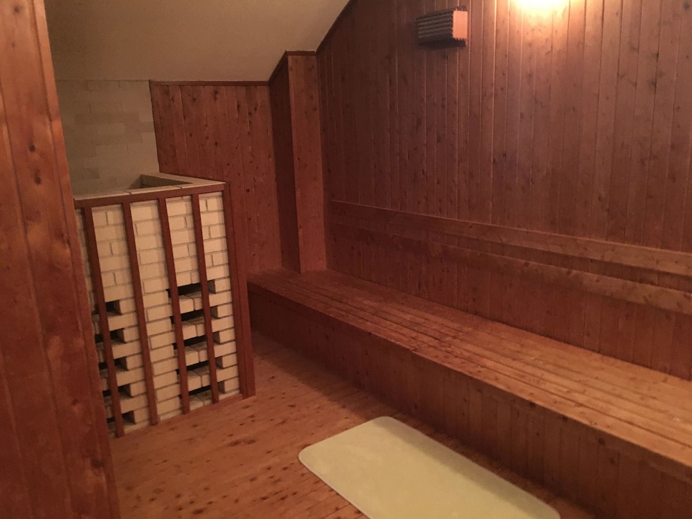 first cabin midousuji namba