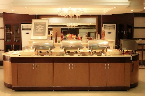 al manar hotel apartments