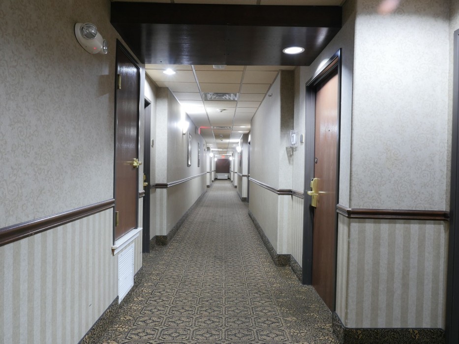 best western medical center north inn and suites nea