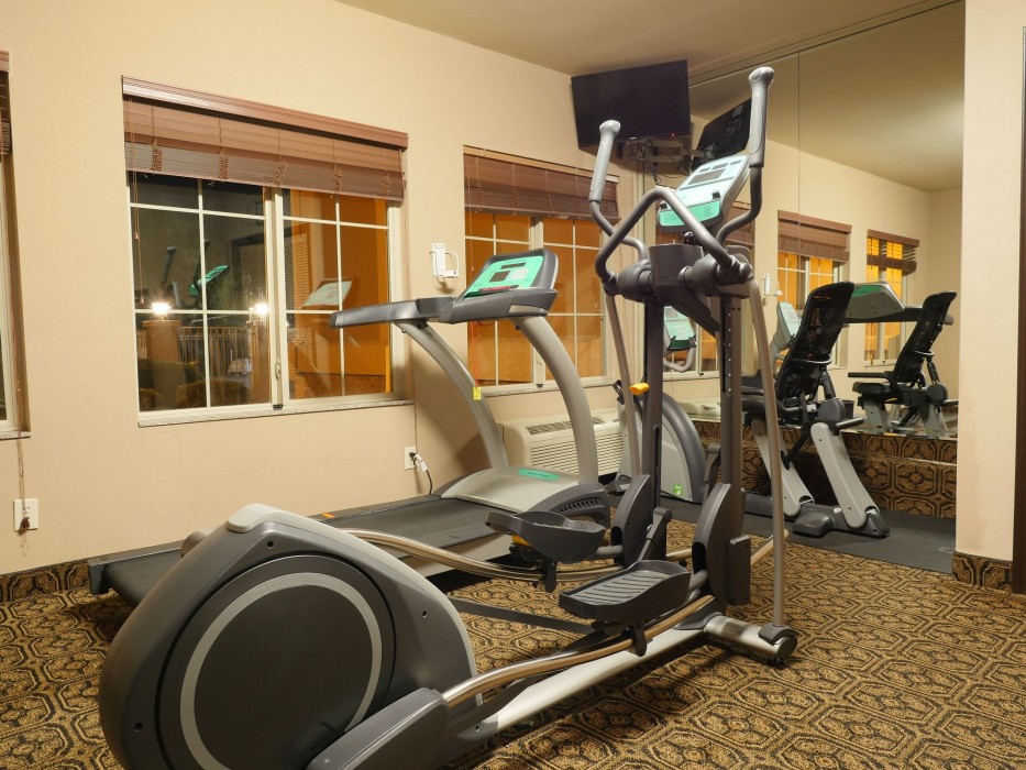 best western medical center north inn and suites nea