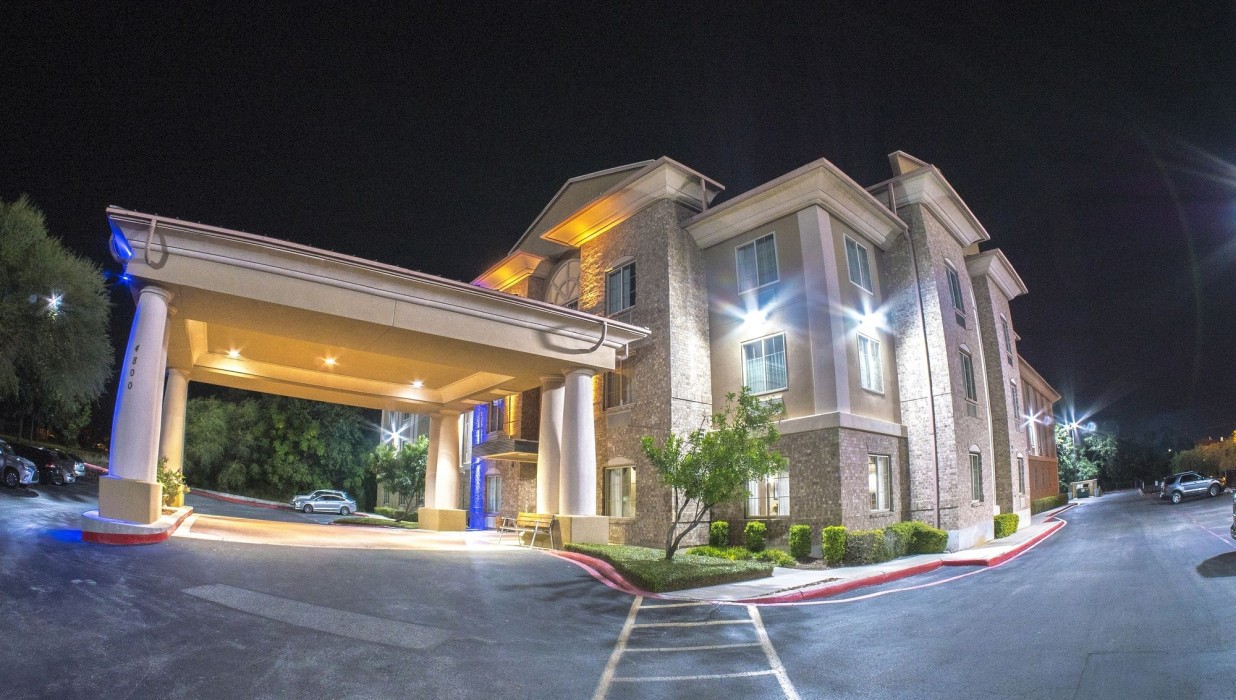 best western medical center north inn and suites nea