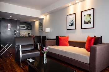urban suites recoleta boutique hotel