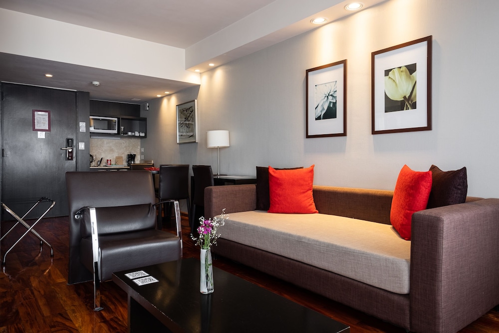 urban suites recoleta boutique hotel