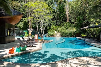 renaissance phuket resort and spa
