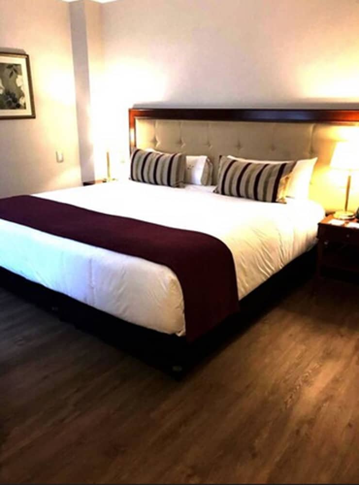 hotel intersur recoleta