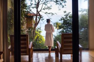 arenas del mar beachfront and rainforest resort