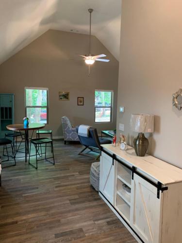 Gingershack Farms,Dalton>>Alpharetta,3 star