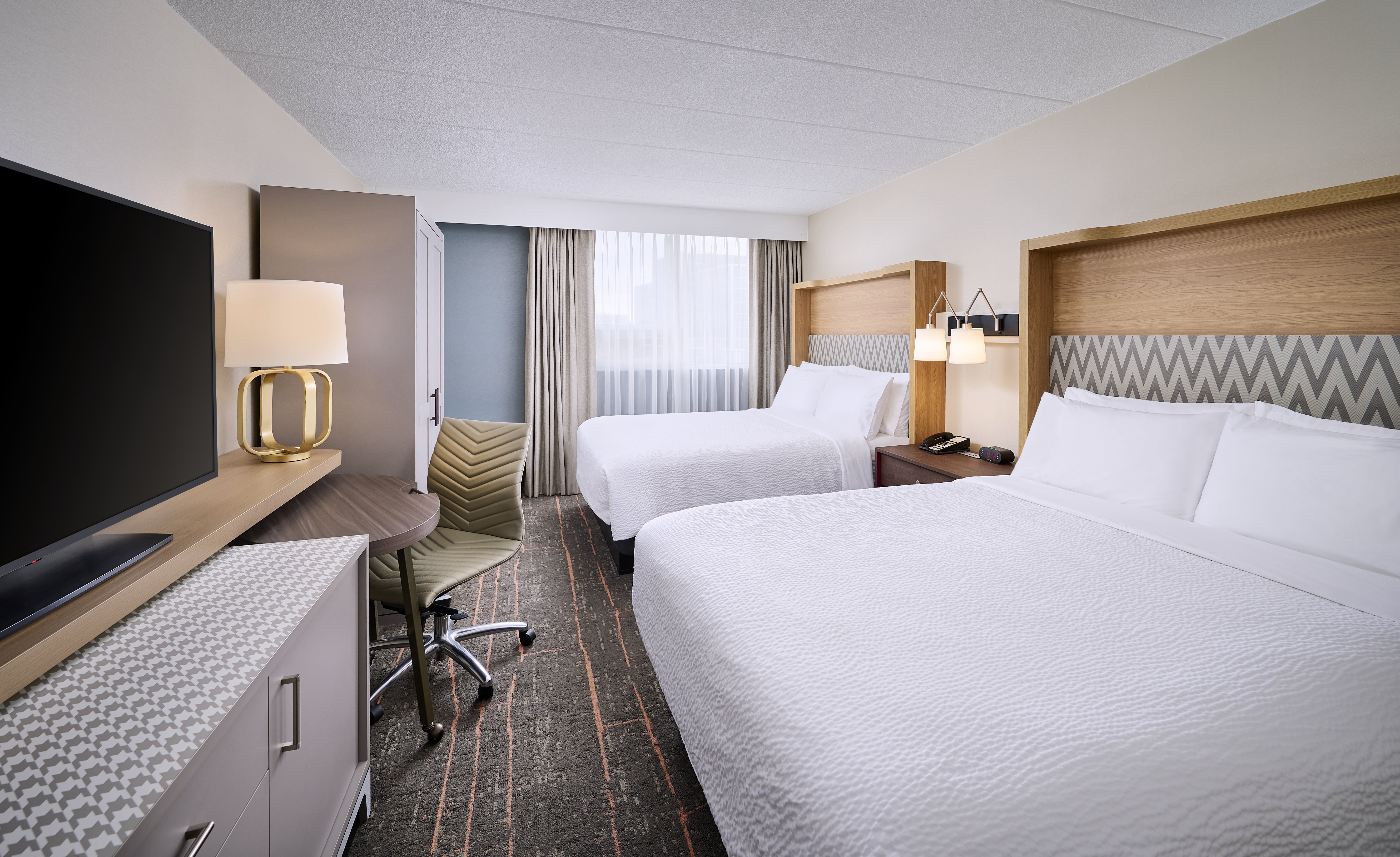 holiday inn burlington conference centre by ihg