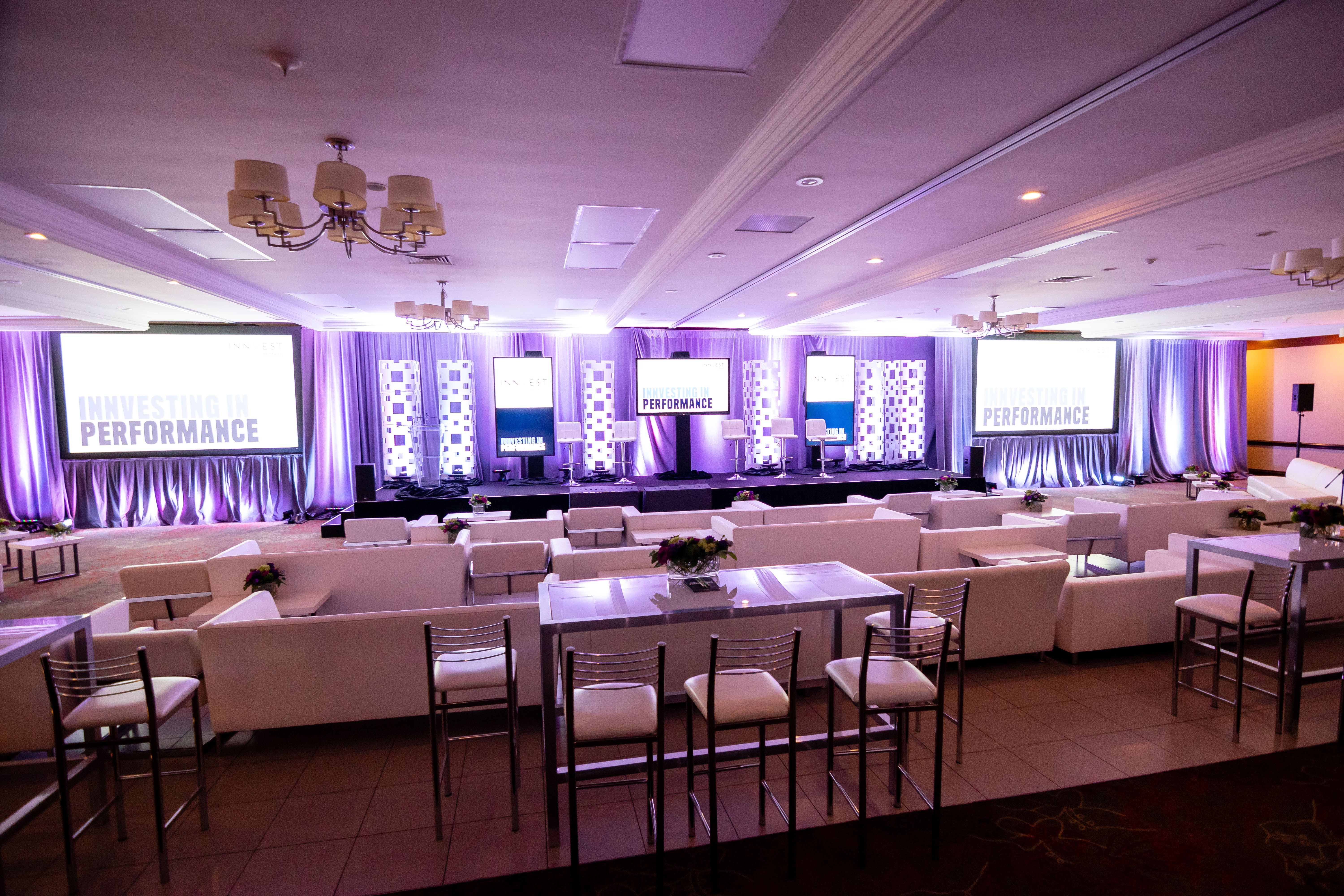 holiday inn burlington conference centre by ihg