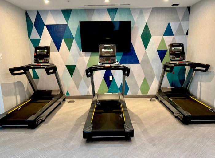 holiday inn burlington conference centre by ihg