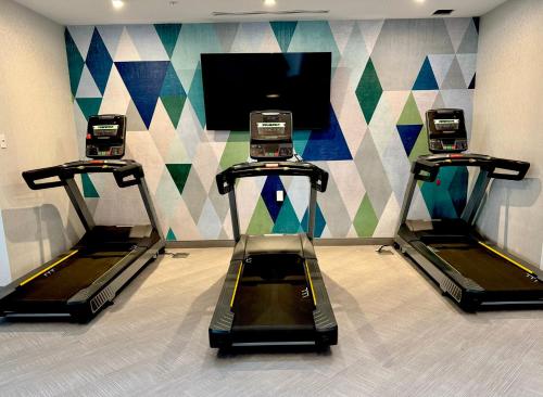 holiday inn burlington conference centre by ihg