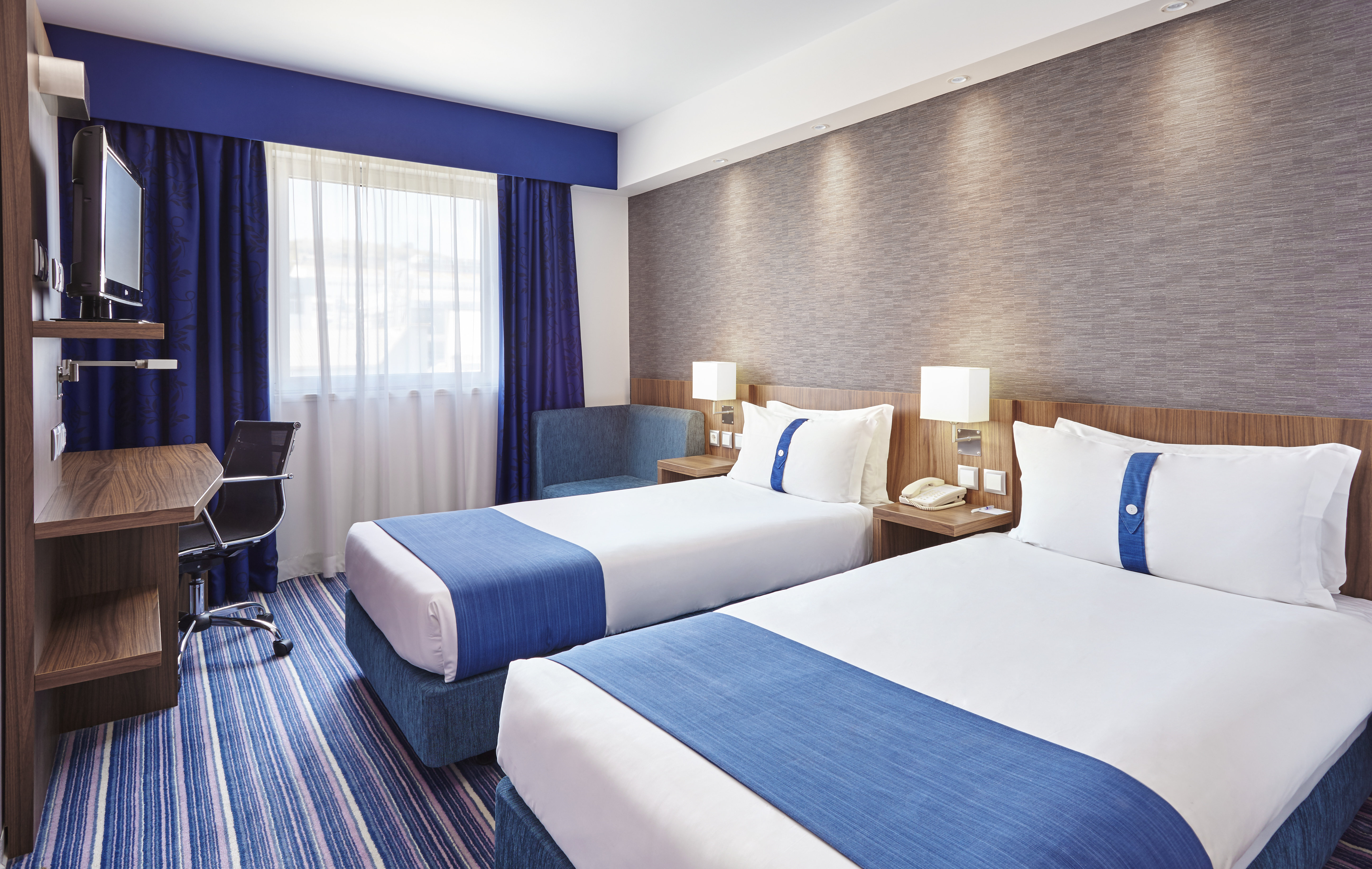 holiday inn express lisbon alfragide by ihg