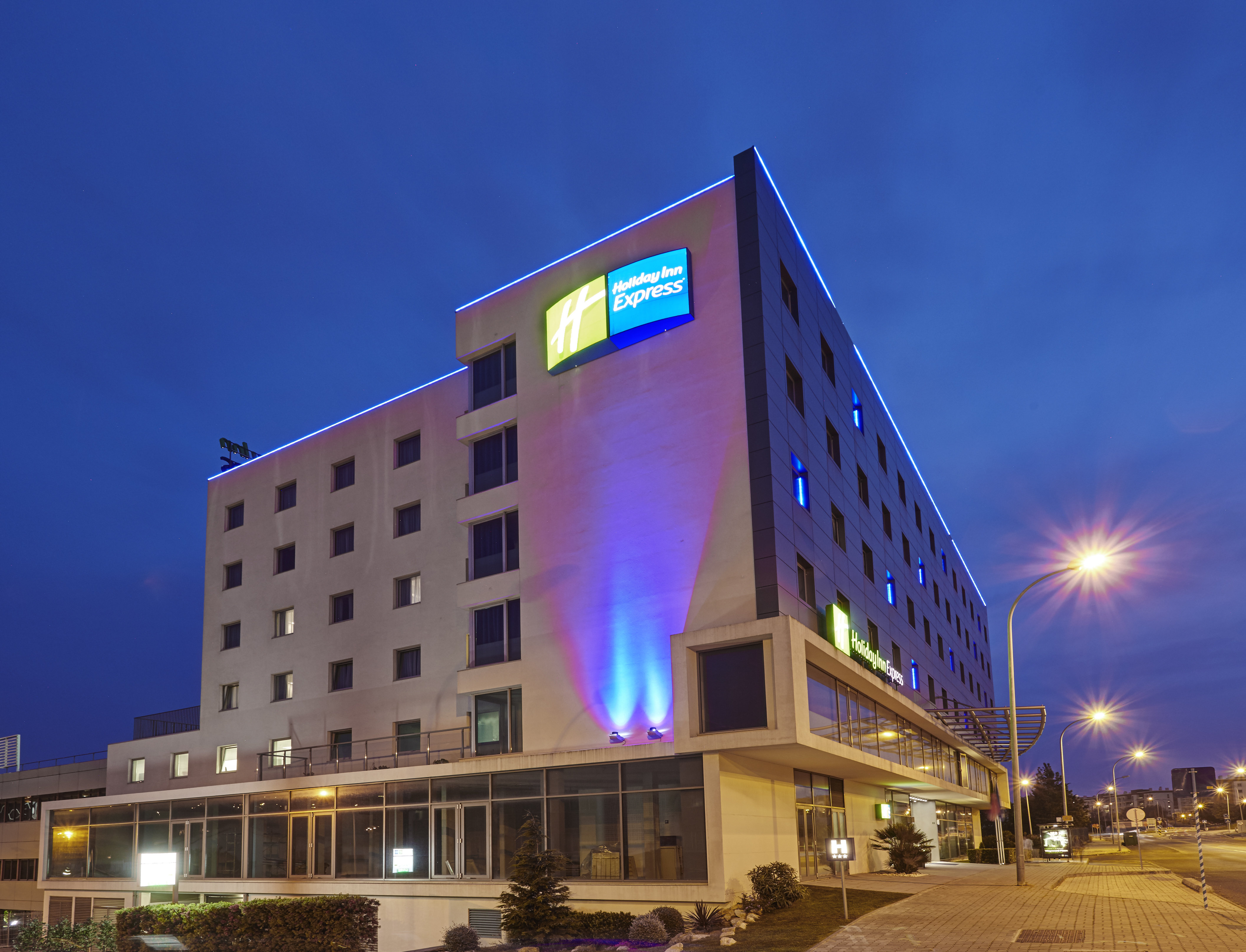 holiday inn express lisbon alfragide by ihg