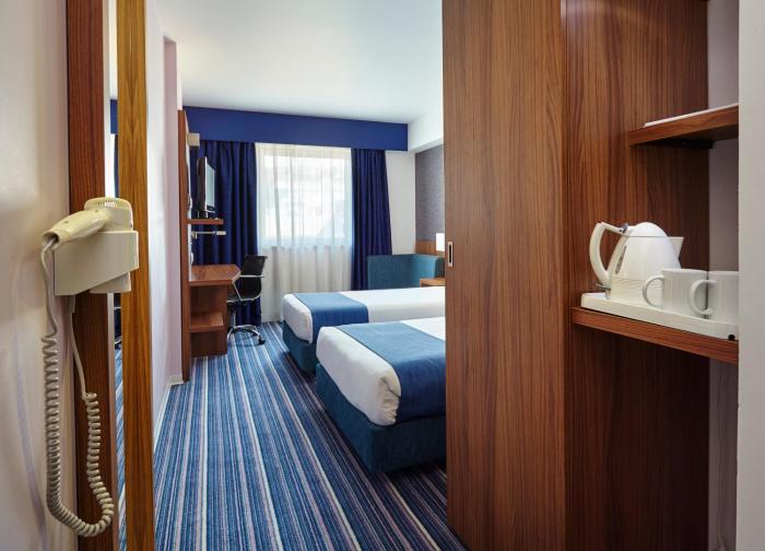 holiday inn express lisbon alfragide by ihg