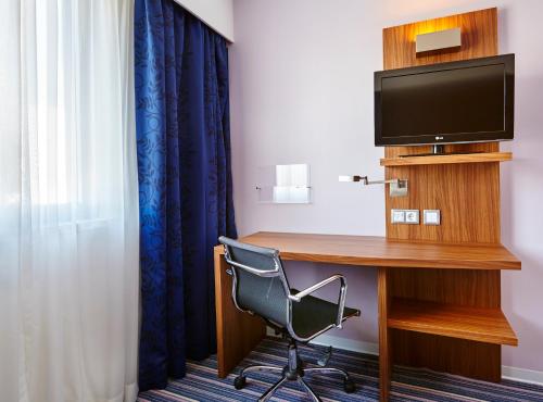 holiday inn express lisbon alfragide by ihg