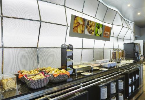 holiday inn express lisbon alfragide by ihg