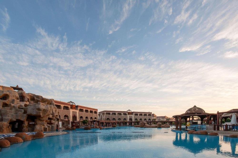 sunrise sentido mamlouk palace