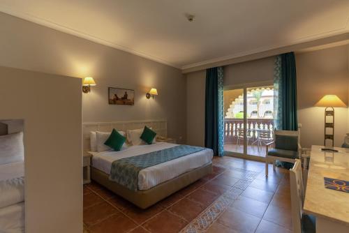 sunrise sentido mamlouk palace