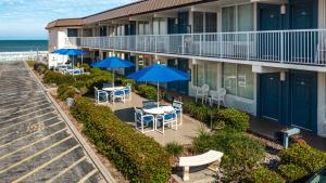 spacious and modern resort condo in daytona beach studio condo 1