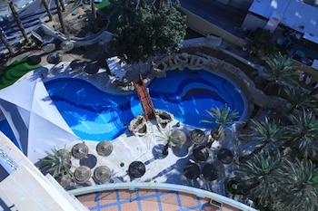 royal hotel dead sea