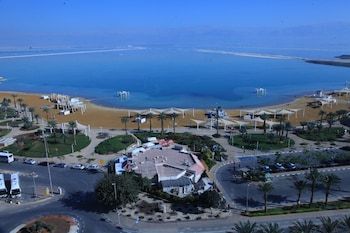 royal hotel dead sea
