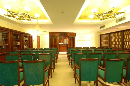 royal hotel dead sea