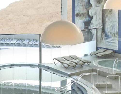 royal hotel dead sea