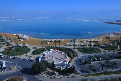 royal hotel dead sea