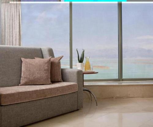 royal hotel dead sea