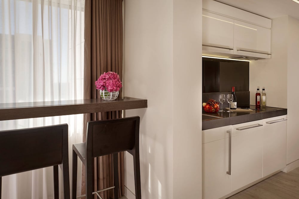 the ritz carlton herzliya