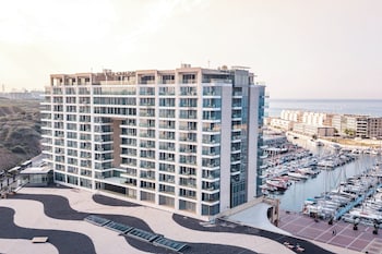 the ritz carlton herzliya