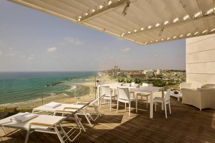 the ritz carlton herzliya